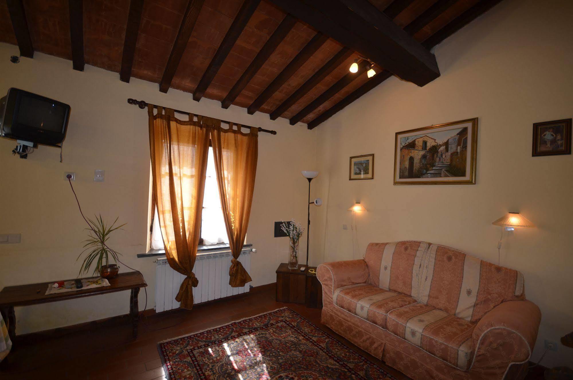 Rinascimento Depandance * Lucca